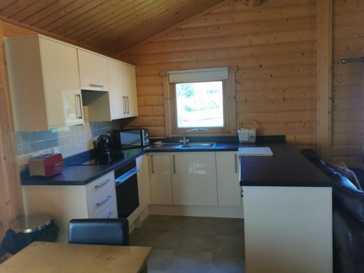 Chestnut Meadow Country Park Villa Sidley Exteriör bild